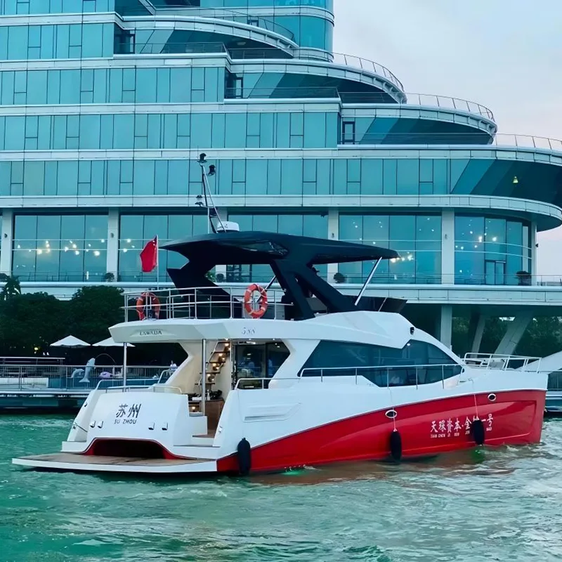 Kapal layar mewah swasta 58 kaki